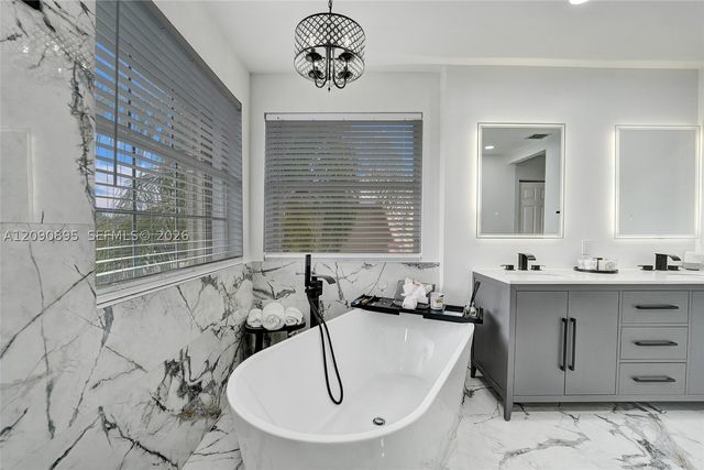 18231 SW 27th St 18231, Miramar, FL 33029
