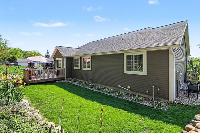2006 Lake Avenue, North Muskegon City, MI 49445