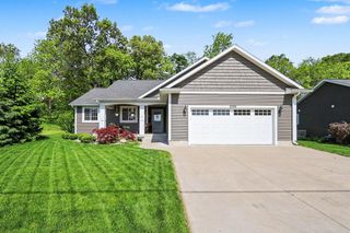 2006 Lake Avenue, North Muskegon City, MI 49445