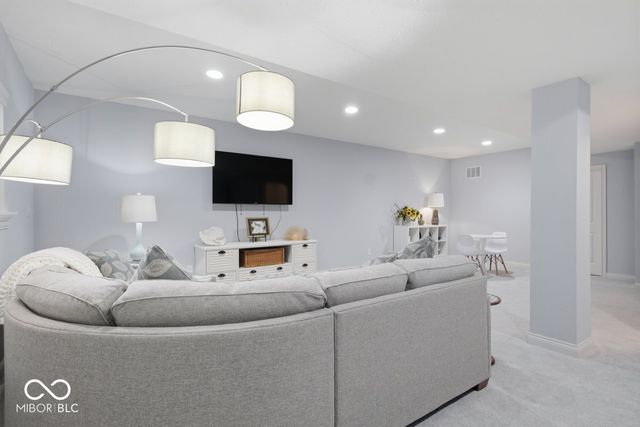 15426 Mission Hills Drive, Carmel, IN 46033