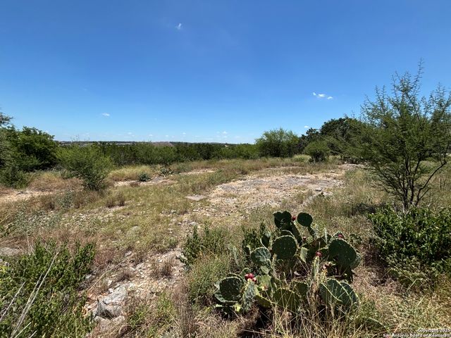52 Champions Run, San Antonio, TX 78258