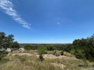 52 Champions Run, San Antonio, TX 78258