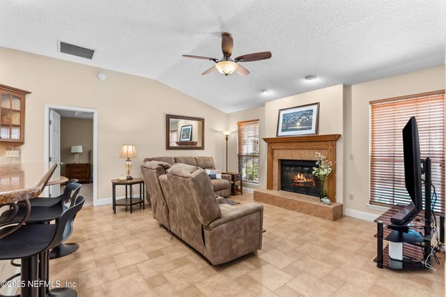 6566 RIVERCREST Drive, Jacksonville, FL 32226