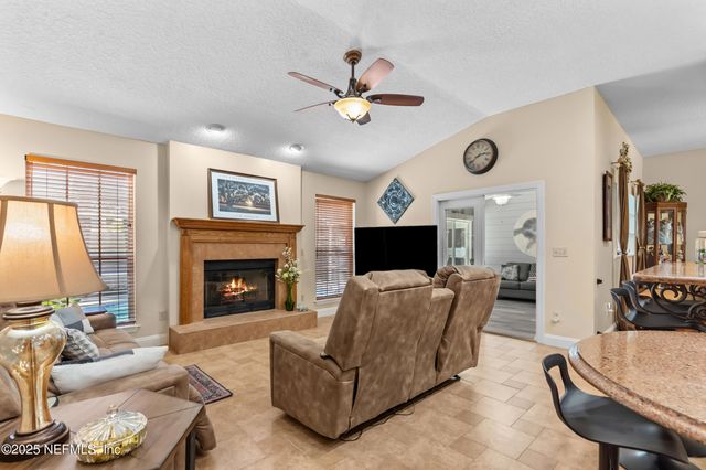 6566 RIVERCREST Drive, Jacksonville, FL 32226