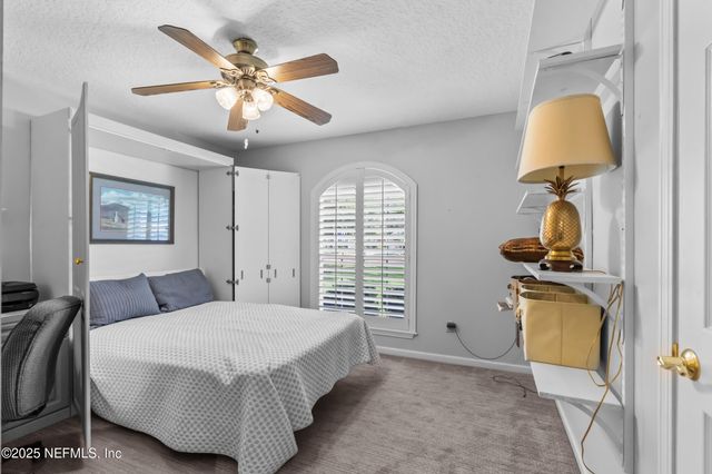 6566 RIVERCREST Drive, Jacksonville, FL 32226