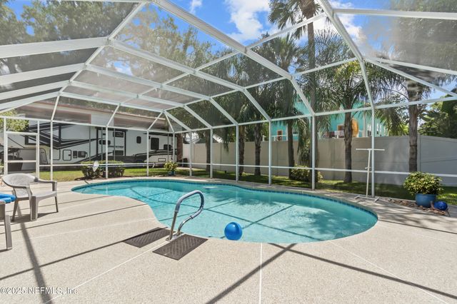 6566 RIVERCREST Drive, Jacksonville, FL 32226