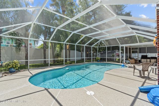 6566 RIVERCREST Drive, Jacksonville, FL 32226