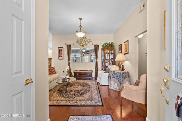 6566 RIVERCREST Drive, Jacksonville, FL 32226