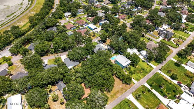 6566 RIVERCREST Drive, Jacksonville, FL 32226