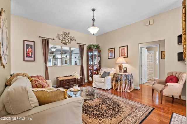 6566 RIVERCREST Drive, Jacksonville, FL 32226