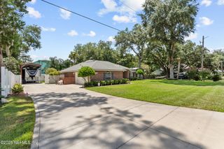 6566 RIVERCREST Drive, Jacksonville, FL 32226