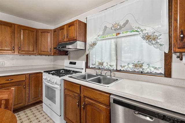 527 Osterhout Street, Schoolcraft, MI 49087