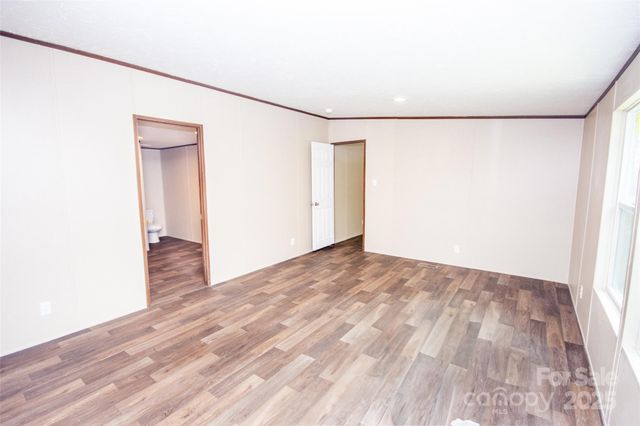 112 Triton Drive, Statesville, NC 28625