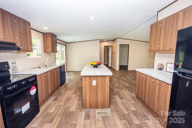 112 Triton Drive, Statesville, NC 28625