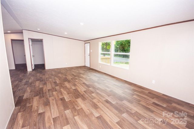 112 Triton Drive, Statesville, NC 28625