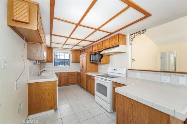 5209 Sepulveda, Torrance, CA 90505