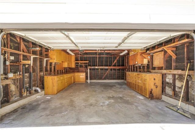 5209 Sepulveda, Torrance, CA 90505