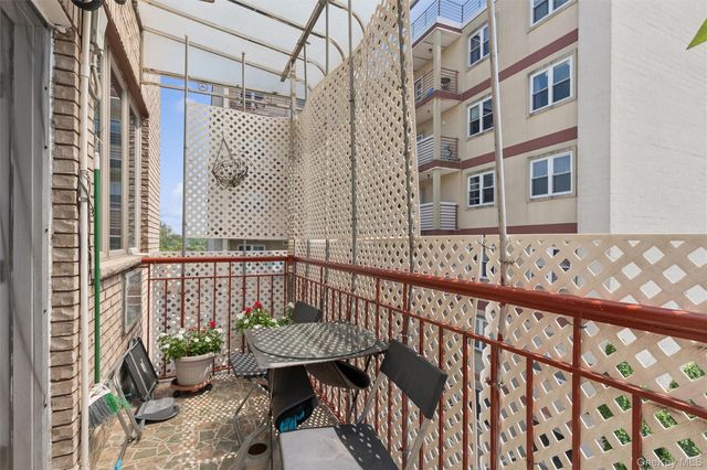 2370 62nd Street 3, Brooklyn, NY 11204