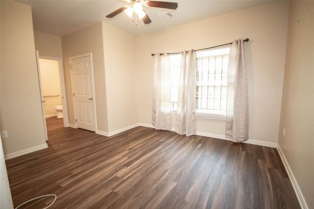 6010 Lyndhurst Drive, Houston, TX 77033