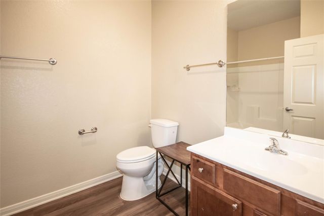 6010 Lyndhurst Drive, Houston, TX 77033