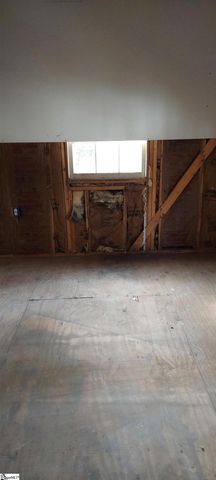 135 Glenn Road, Greenville, SC 29607