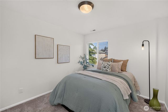 24066 SE 262nd Place, Maple Valley, WA 98038