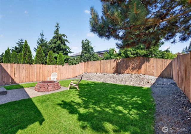 24066 SE 262nd Place, Maple Valley, WA 98038