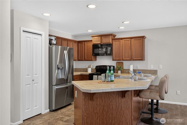 24066 SE 262nd Place, Maple Valley, WA 98038
