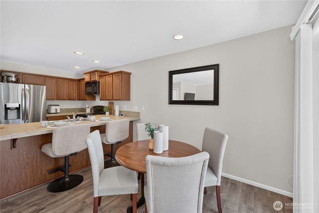 24066 SE 262nd Place, Maple Valley, WA 98038