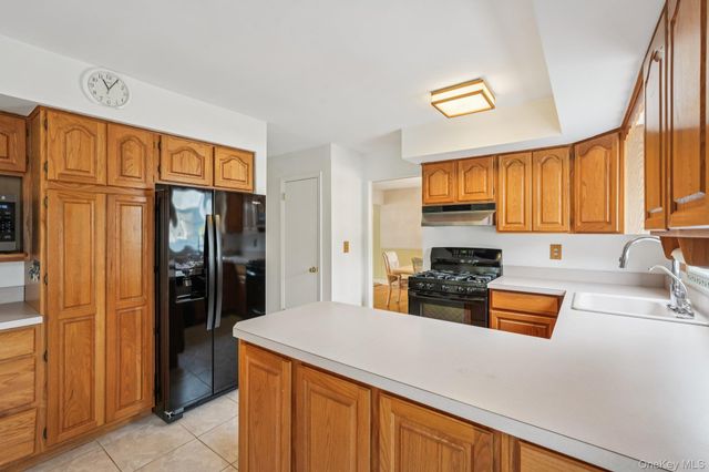 23 Oriole Road, New City, NY 10956