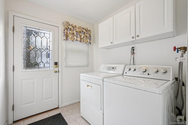 23 Oriole Road, New City, NY 10956