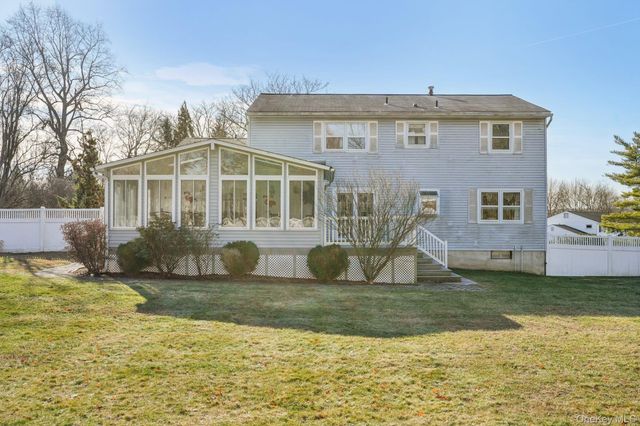 23 Oriole Road, New City, NY 10956