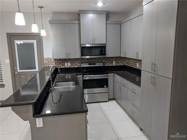 4012 Whitewing Avenue, Edinburg, TX 78539