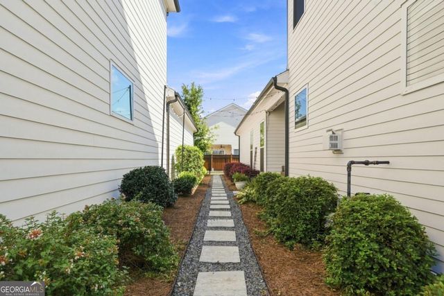 520 Homestead Park Place, Canton, GA 30115