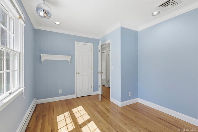 14 Blueberry Ridge Road, Setauket, NY 11733