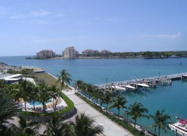 400 Alton Rd 705, Miami Beach, FL 33139