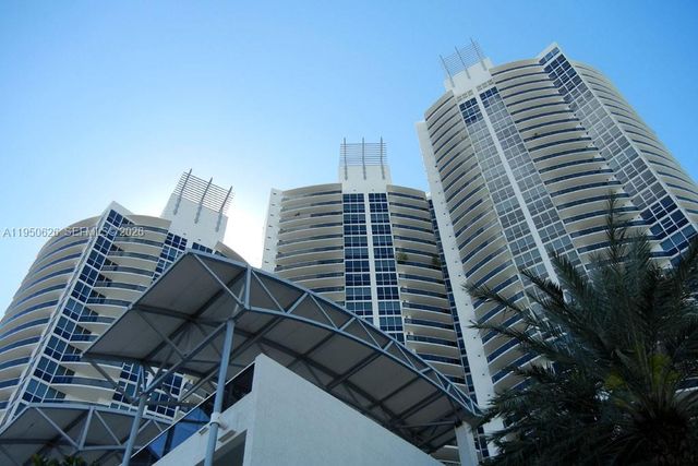 400 Alton Rd 705, Miami Beach, FL 33139