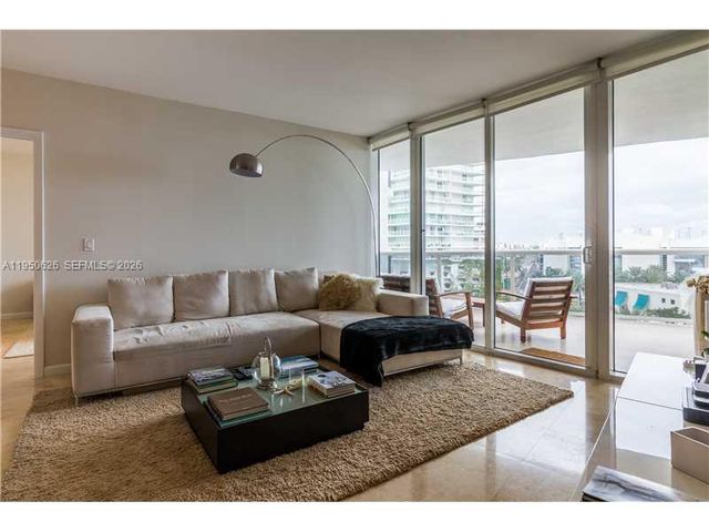 400 Alton Rd 705, Miami Beach, FL 33139