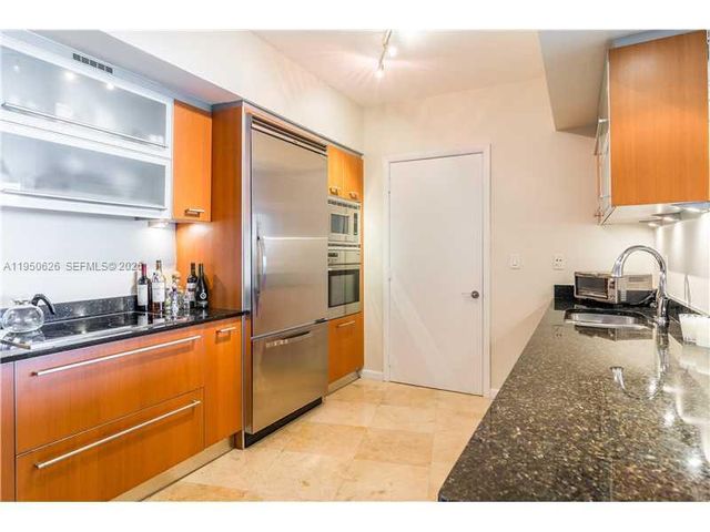 400 Alton Rd 705, Miami Beach, FL 33139