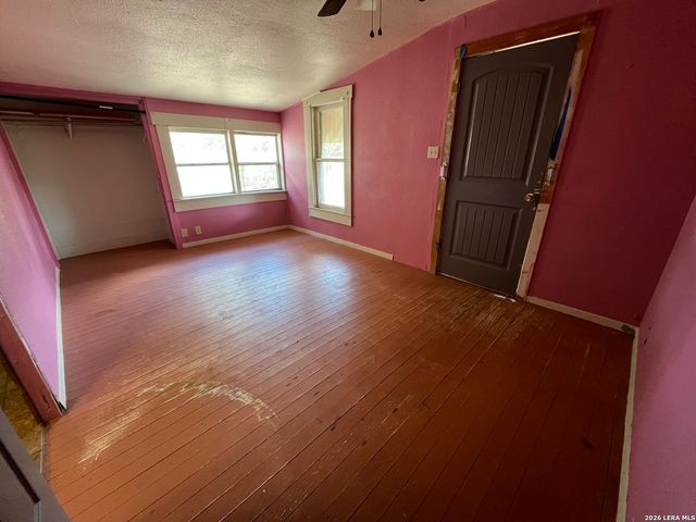 7367 Palm Park Blvd, San Antonio, TX 78223