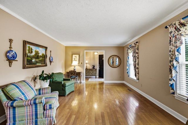 410 Pinecrest Dr., Myrtle Beach, SC 29572
