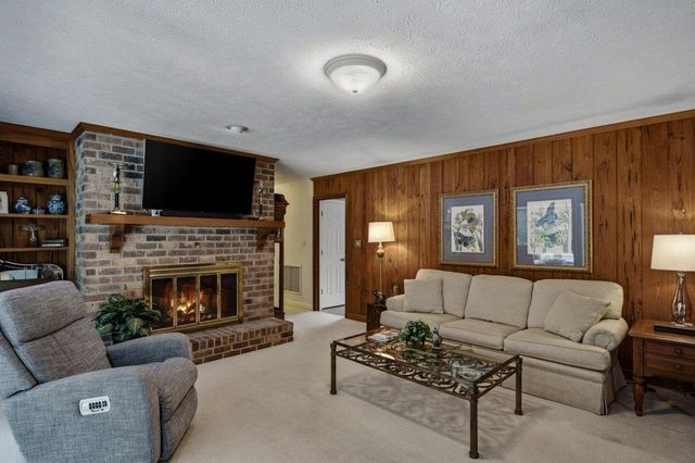 410 Pinecrest Dr., Myrtle Beach, SC 29572