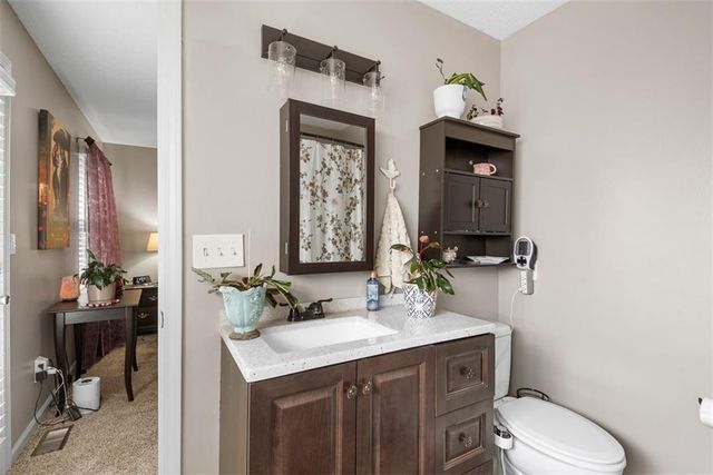 134 Debra Street, Lansing, KS 66043