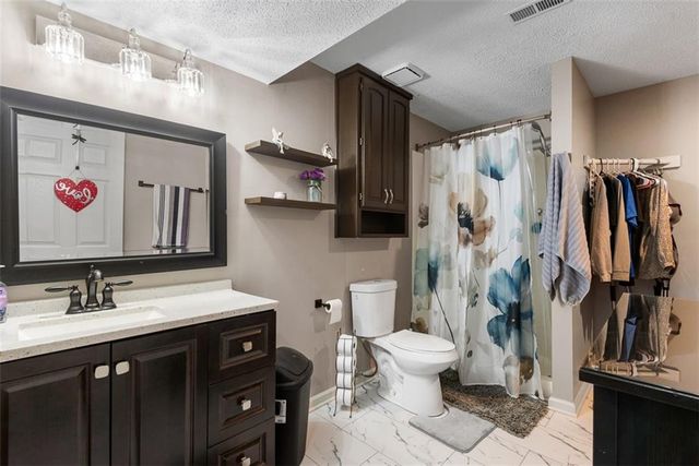 134 Debra Street, Lansing, KS 66043