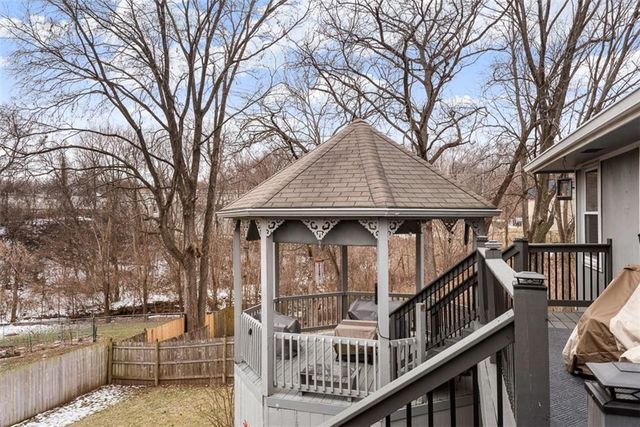 134 Debra Street, Lansing, KS 66043