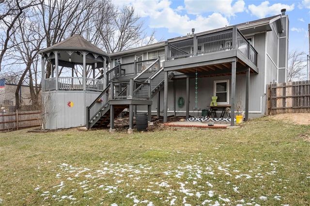 134 Debra Street, Lansing, KS 66043