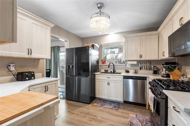 134 Debra Street, Lansing, KS 66043