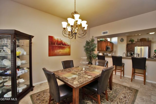 5703 Edinburgh Drive, Santa Teresa, NM 88008