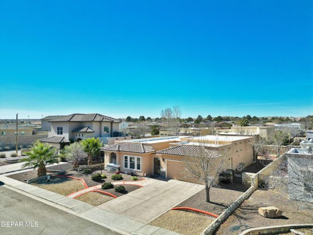 5703 Edinburgh Drive, Santa Teresa, NM 88008