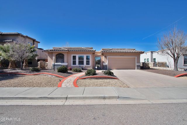 5703 Edinburgh Drive, Santa Teresa, NM 88008